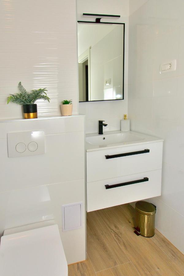 Apartment Maia Спліт Екстер'єр фото